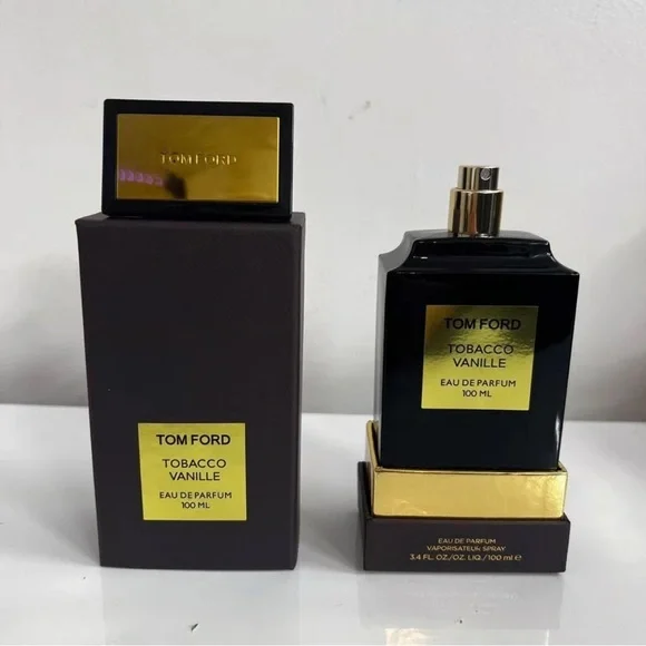 Tom Ford Black and Gold Bath & Body Fragrance Set